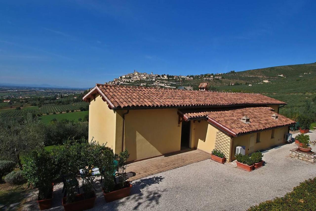 Agriturismo Fiordaliso Τρέβι Εξωτερικό φωτογραφία